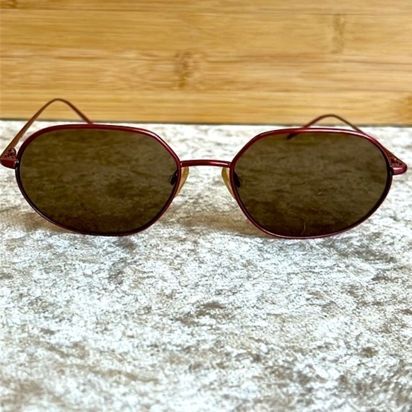 Fendi Retro Pink Metal Wire Frame Sunglasses Round Geometric Lightweight Shades main image 9